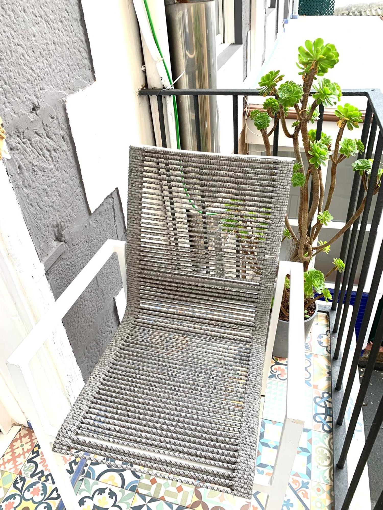 Hostal Boutique Puerta Del Sol Torrelavega Bagian luar foto